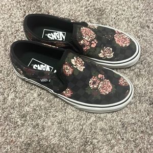 black floral checkered vans